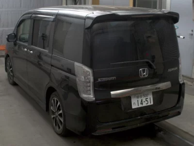 Honda STEP WAGON