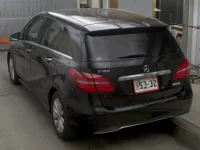 Mercedes-Benz B CLASS лот № 1275 оценка 4  с аукциона в Японии 1