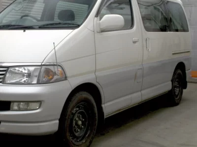 Toyota HIACE REGIUS