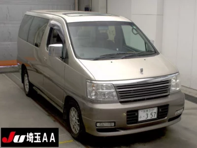 Nissan ELGRAND  с аукциона в Японии