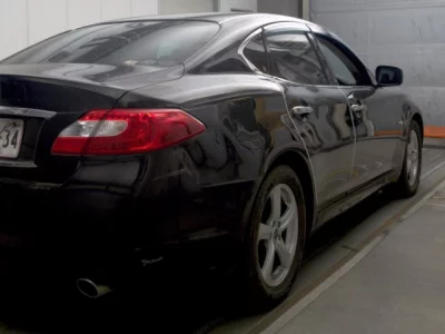 Nissan FUGA  с аукциона в Японии