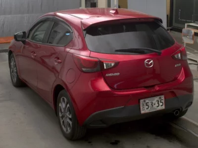 Mazda DEMIO