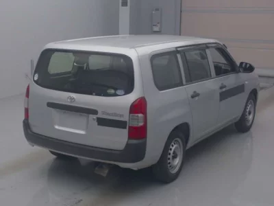 Toyota PROBOX  с аукциона в Японии