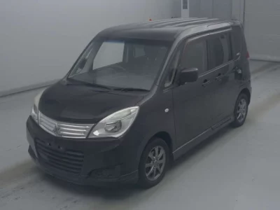 Mitsubishi DELICA D2