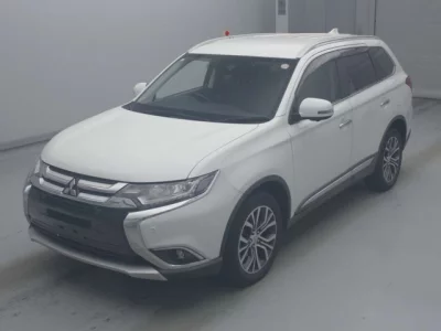 Mitsubishi OUTLANDER  с аукциона в Японии