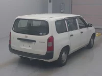 Toyota PROBOX лот № 62030 оценка RA  с аукциона в Японии 1