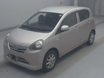 Daihatsu MIRA E S
