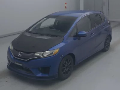 Honda FIT  с аукциона в Японии