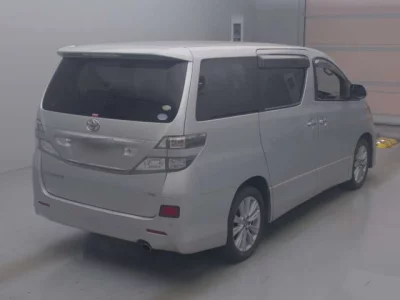 Toyota VELLFIRE  с аукциона в Японии