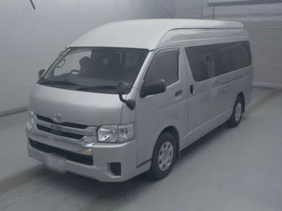 Toyota HIACE VAN  с аукциона в Японии