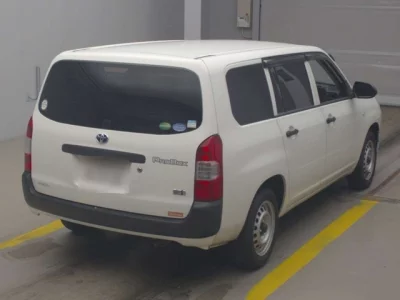Toyota PROBOX  с аукциона в Японии