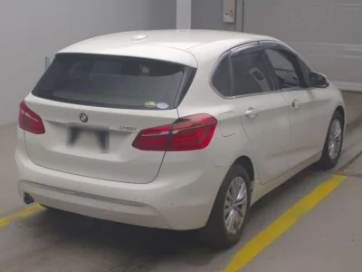 BMW 2-Series  с аукциона в Японии