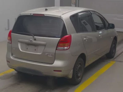 Toyota COROLLA SPACIO