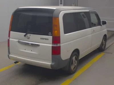 Honda STEP WAGON  с аукциона в Японии