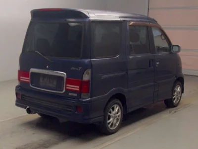 Daihatsu ATRAI SEVEN