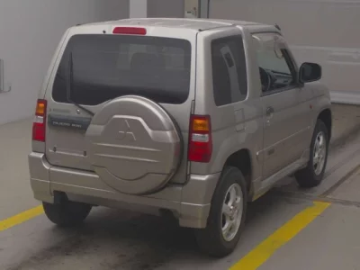 Mitsubishi PAJERO MINI  с аукциона в Японии