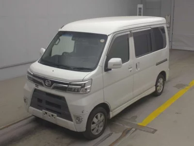 Daihatsu Atrai Wagon  с аукциона в Японии