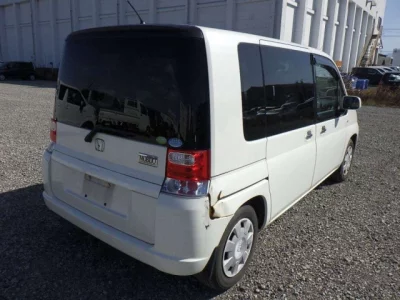 Honda MOBILIO  с аукциона в Японии