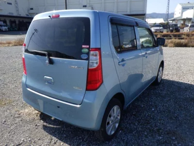 Suzuki WAGON R  с аукциона в Японии