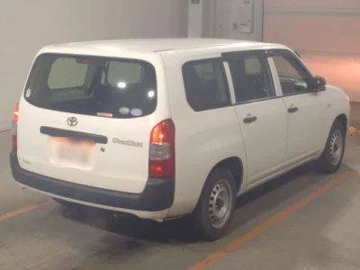 Toyota PROBOX  с аукциона в Японии