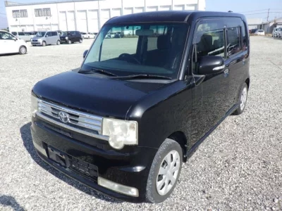Toyota PIXIS SPACE  с аукциона в Японии