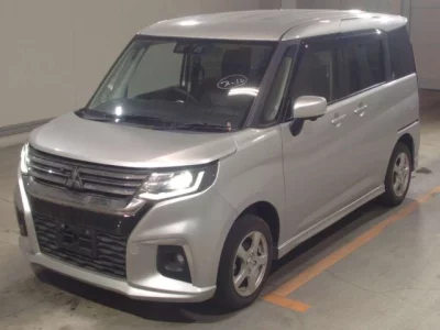 Mitsubishi DELICA D2