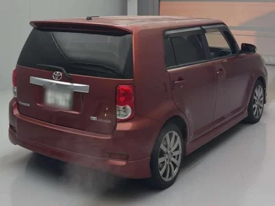 Toyota COROLLA RUMION  с аукциона в Японии