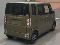 Toyota PIXIS MEGA лот № 3716 оценка 3.5  с аукциона в Японии 1