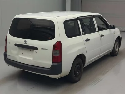 Toyota PROBOX  с аукциона в Японии