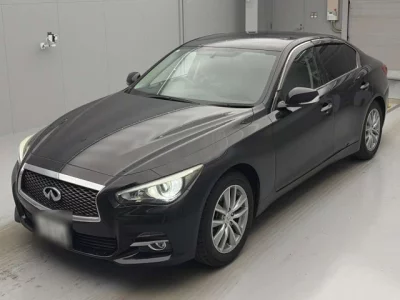 Nissan SKYLINE  с аукциона в Японии