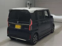 Honda N BOX лот № 3003 оценка 4  с аукциона в Японии 1