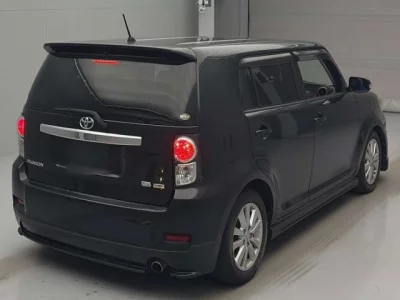 Toyota COROLLA RUMION  с аукциона в Японии