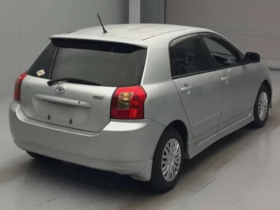 Toyota COROLLA RUNX  с аукциона в Японии