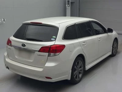 Subaru LEGACY  с аукциона в Японии