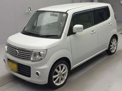 Nissan MOCO  с аукциона в Японии