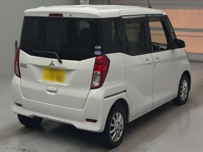 Mitsubishi EK SPACE  с аукциона в Японии