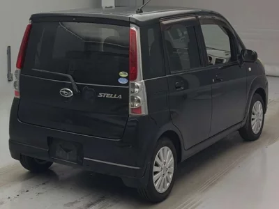 Subaru STELLA