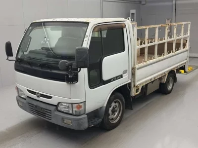 Nissan ATLAS  с аукциона в Японии