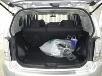 Toyota COROLLA RUMION лот № 1413 оценка 3.5  с аукциона в Японии 8