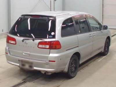 Nissan LIBERTY