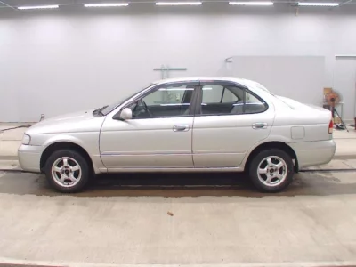Nissan SUNNY
