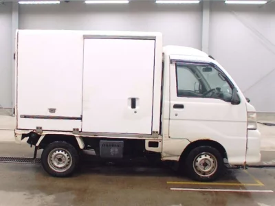 Daihatsu HIJET TRUCK  с аукциона в Японии