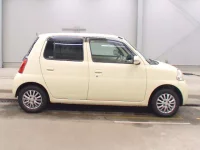 Daihatsu Esse лот № 5047 оценка 3.5  с аукциона в Японии 2