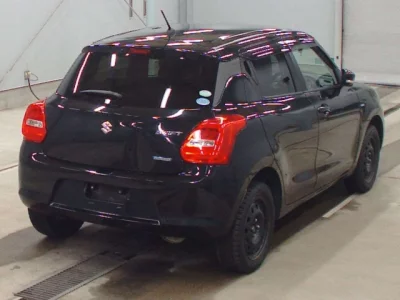 Suzuki SWIFT  с аукциона в Японии
