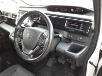 Honda STEP WAGON лот № 3231 оценка 3  с аукциона в Японии 6