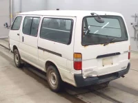 Toyota HIACE VAN лот № 3237 оценка R  с аукциона в Японии 5