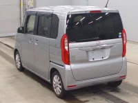 Honda N BOX лот № 3238 оценка 4  с аукциона в Японии 5