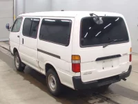 Toyota HIACE VAN лот № 3275 оценка R  с аукциона в Японии 5