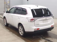 Mitsubishi OUTLANDER лот № 3283 оценка 3  с аукциона в Японии 5