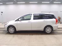 Toyota WISH лот № 3251 оценка 3.5  с аукциона в Японии 3